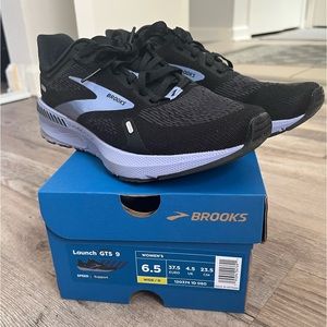 Brooks Launch GTS 9 sz 6.5 wide